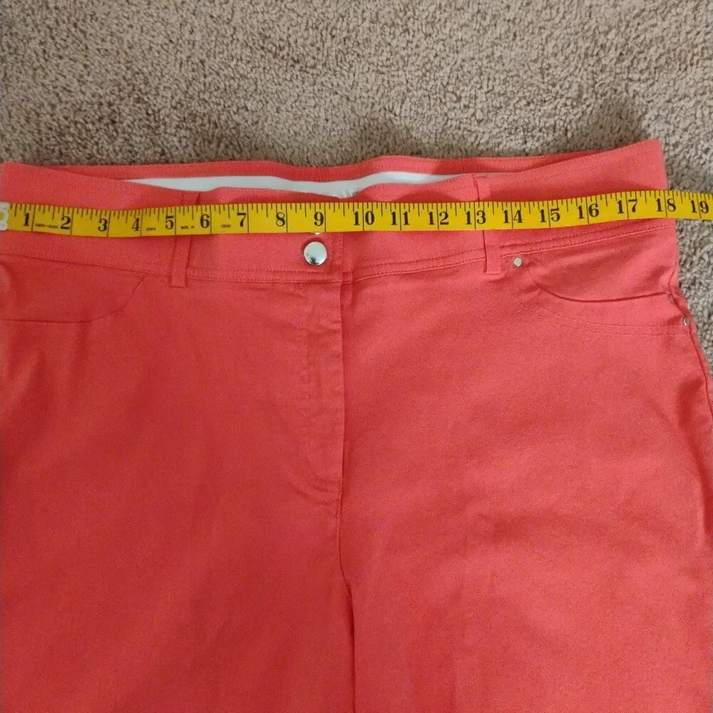 89th + Madison Coral Stretch Waste Shorts Size 20W